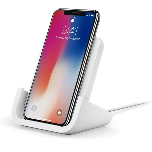 Brand New Logitech POWERED 10W Wireless Charger Stand for iPhone - Picture 1 of 4